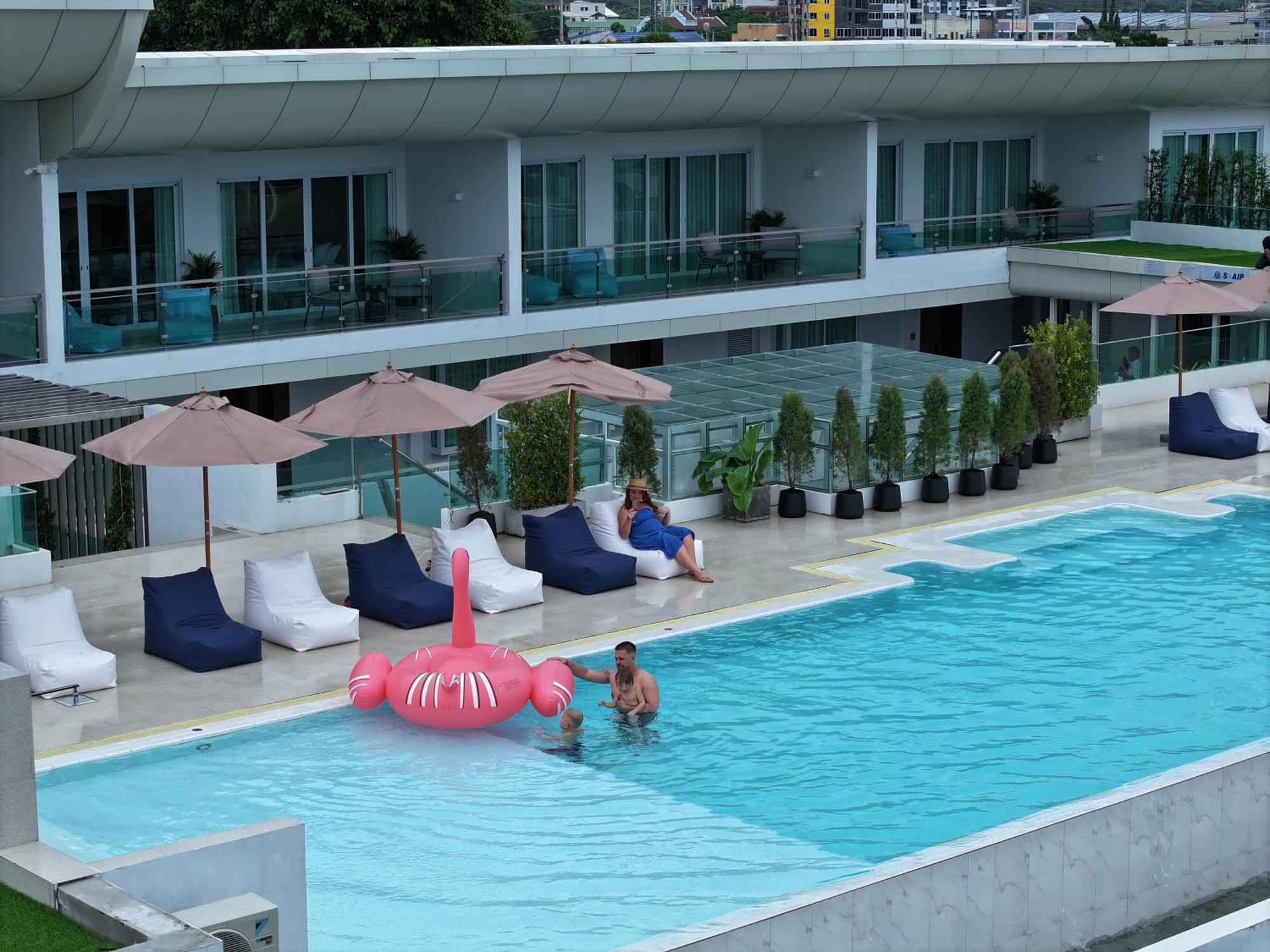 Chalong Marina Bay View Phuket Hotell Ban Bang Chak  Exteriör bild
